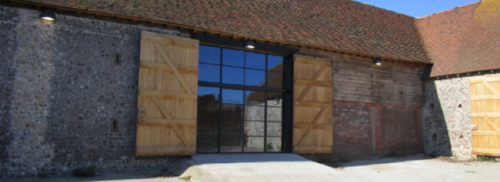 Charleston Barns & Galleries win 2019 Sussex Heritage Trust Award hero photo