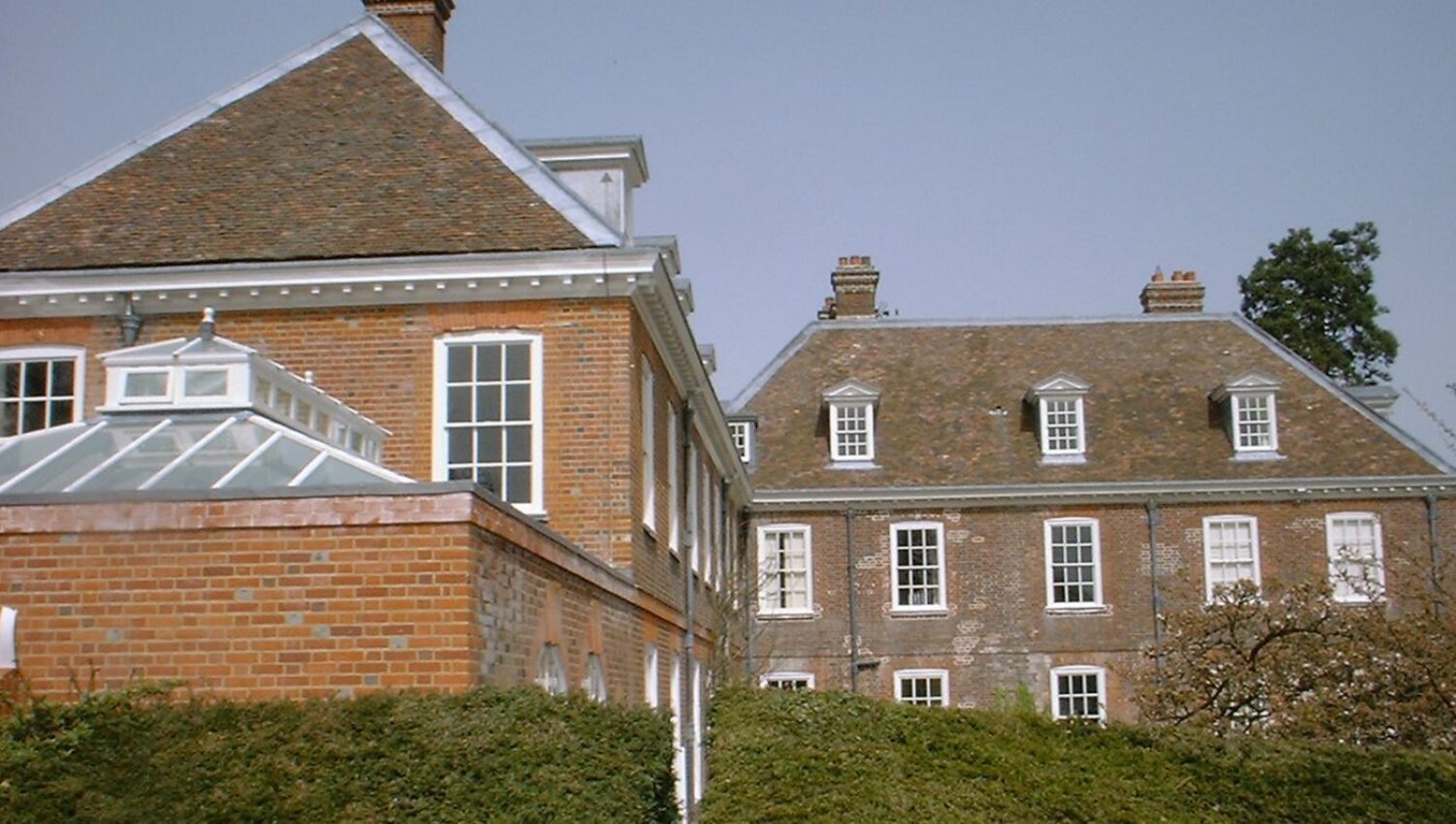 Nolanskenfieldexterior87115